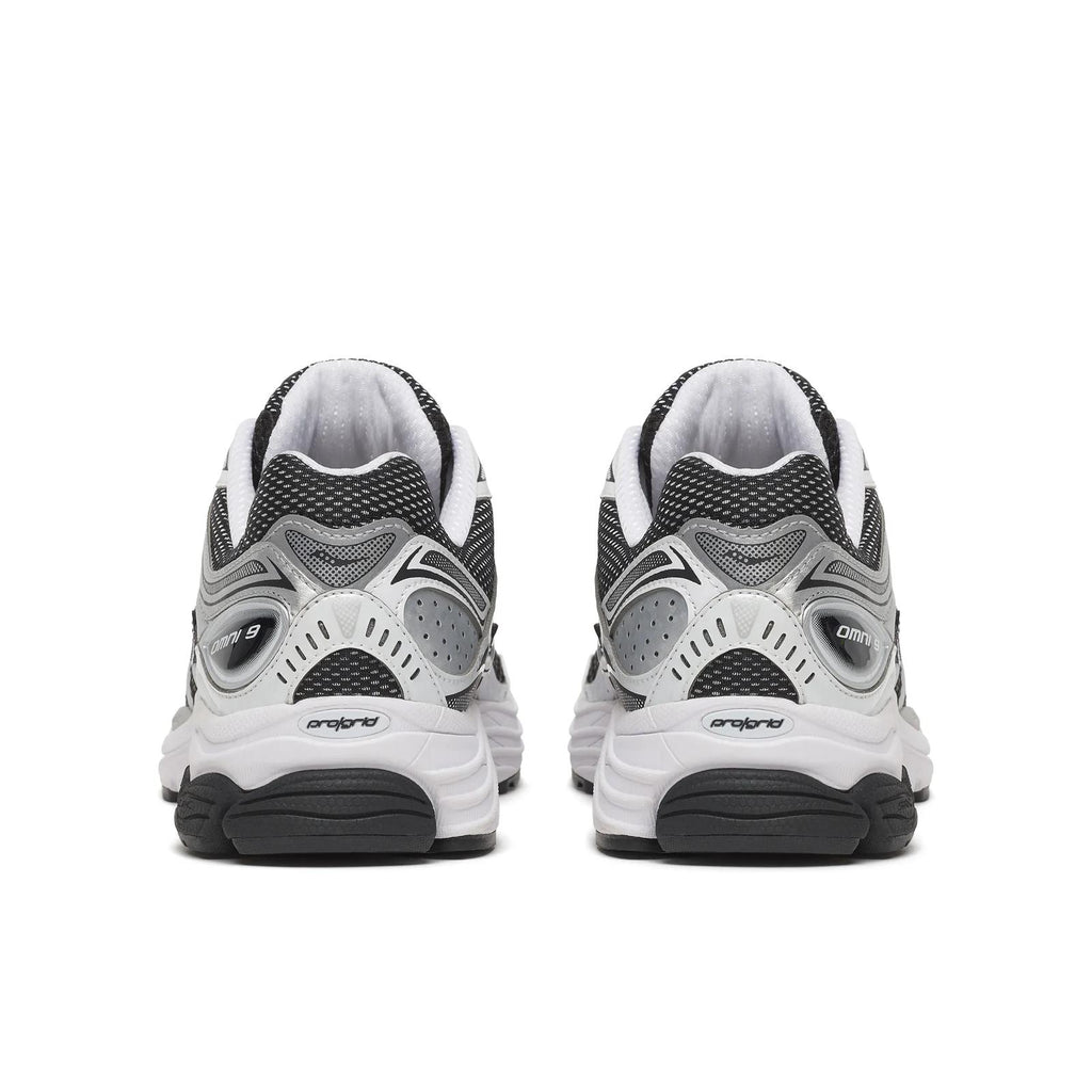Omni 9 - black / white